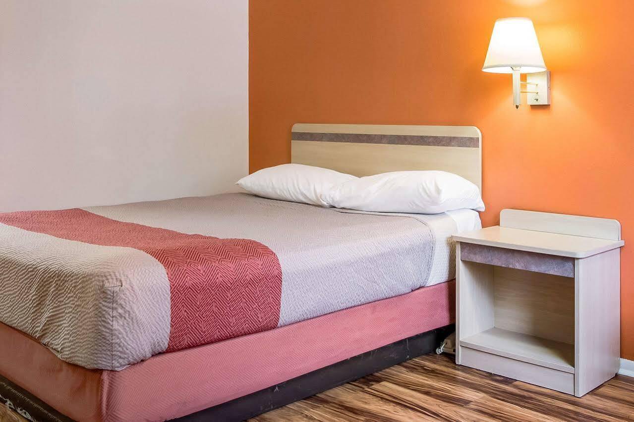 Motel 6-East Ridge, Tn מראה חיצוני תמונה